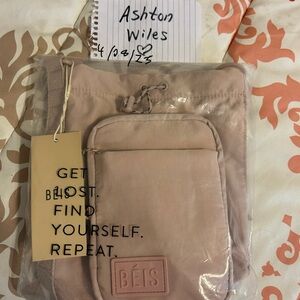 Beis Magnetic Water Bottle Sling in Atlas Pink- NWT